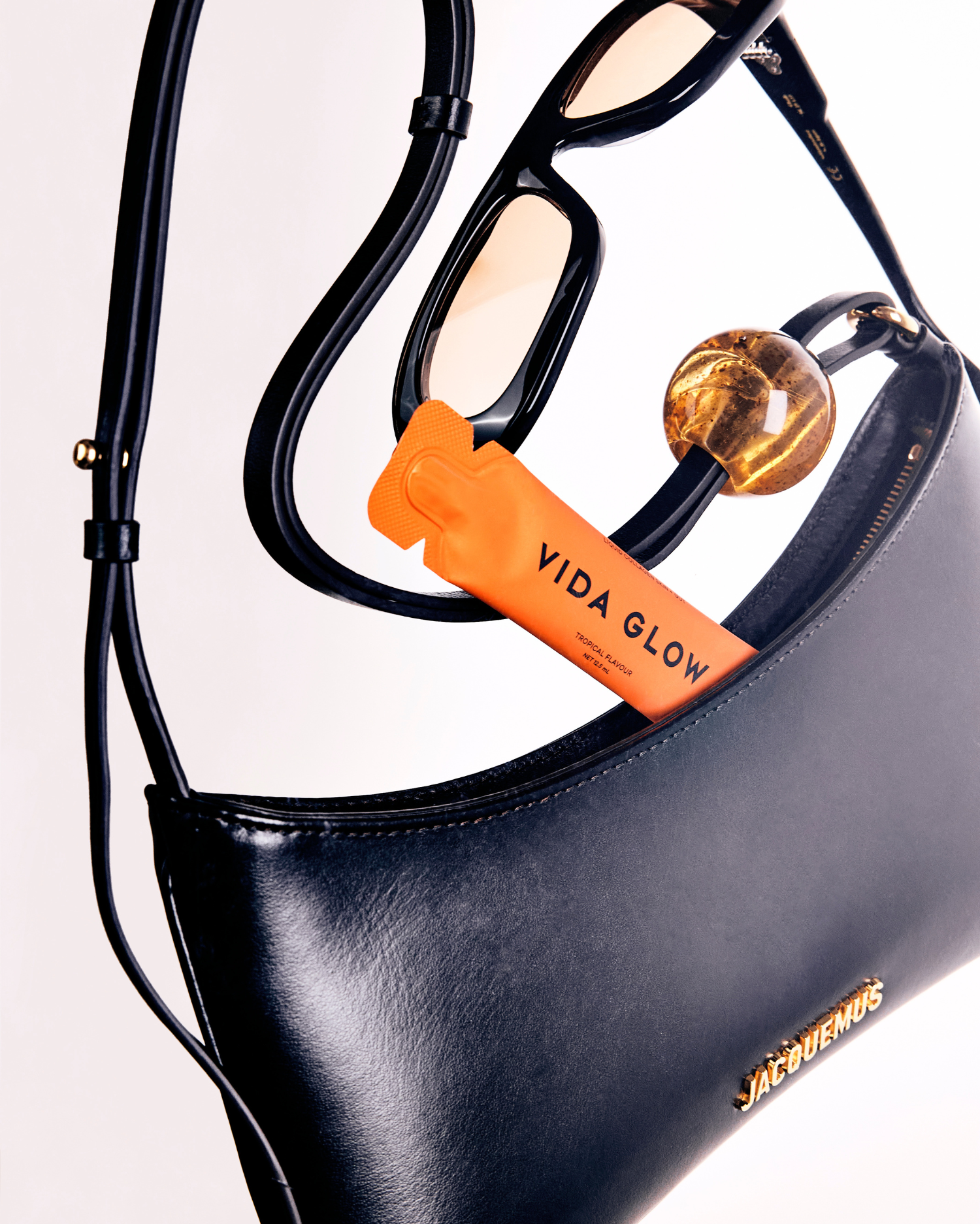 Collagène liquide pour la peau et les intestins